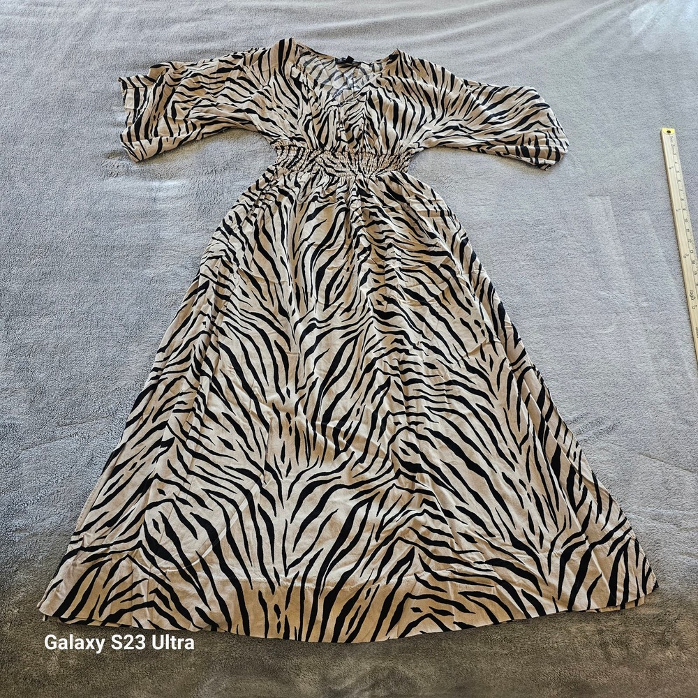 International Concepts, szXS, Midi Dress dual pockets, zebra print, ligh…